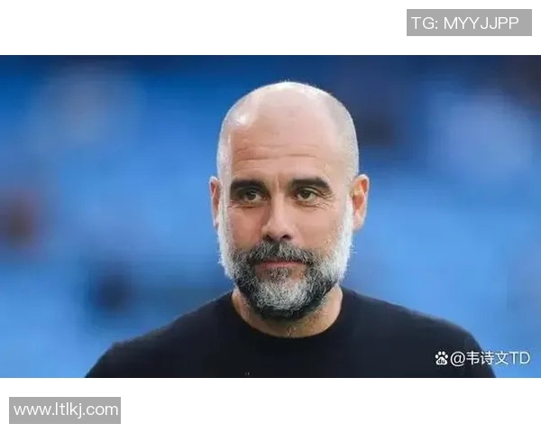 瓜迪奥拉的足球明星之路与战术智慧的完美结合探秘 瓜迪奥拉的足球明星之路与战术智慧的完美结合探秘